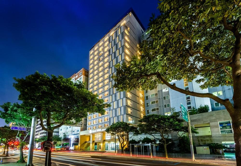 Hotel With City جيجو المظهر الخارجي الصورة