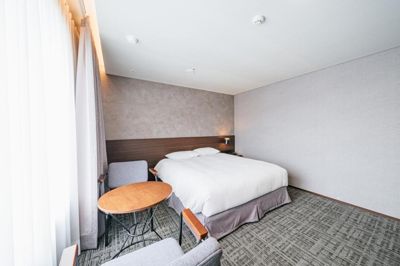 Hotel With City جيجو المظهر الخارجي الصورة