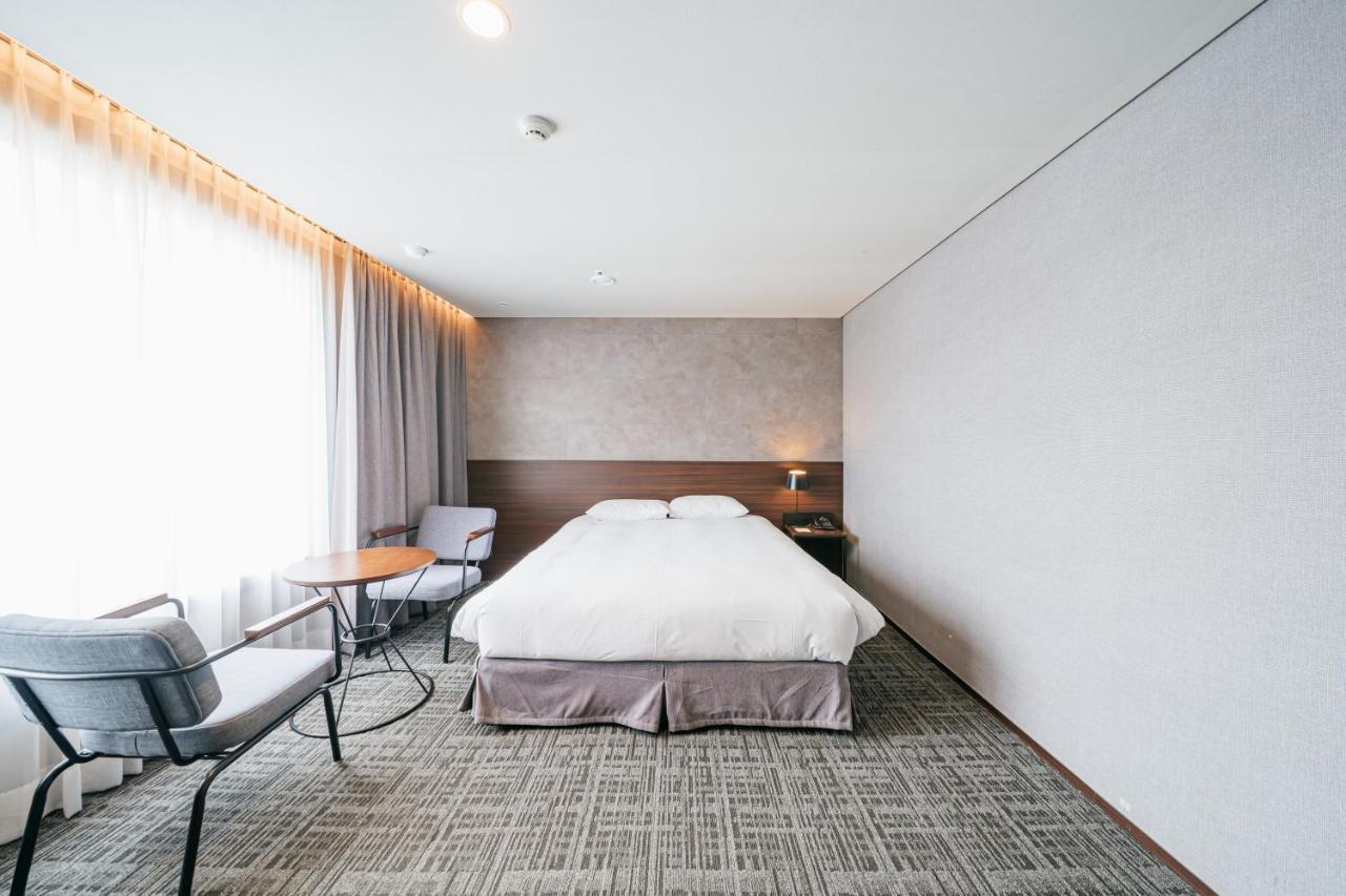 Hotel With City جيجو المظهر الخارجي الصورة